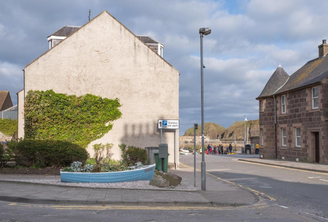 Stonehaven Ground Floor Home With A Spectacular Harbour View. المظهر الخارجي الصورة