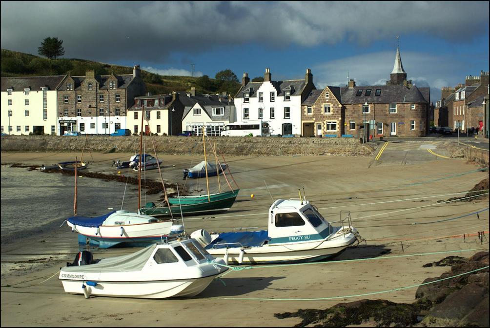 Stonehaven Ground Floor Home With A Spectacular Harbour View. المظهر الخارجي الصورة